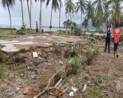 Tsunami di selat sunda tetap bertambah