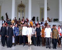 PRESIDEN BAHAS KERUKUNAN ANTAR UMA