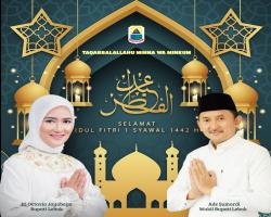 HJ. OKTAVIA JAYA BAYA MENGUCAPKAN 