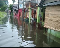 Hujan Guyur Kota Rangkasbitung Kampung
