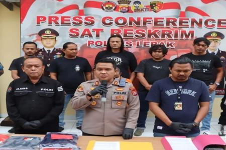PELAKU SPESIALIS CURAS MINIMARKET 