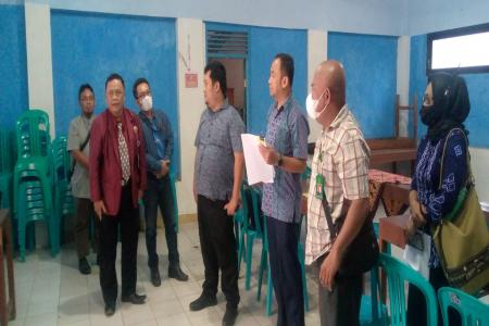Sidang Pemeriksaan Setempat terlihat D