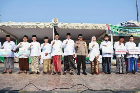 HARI SANTRI NASIONAL KAPOLRES DEMA