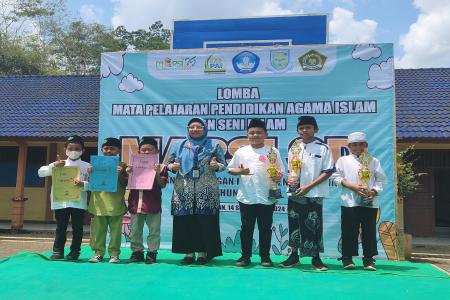 SMP NEGERI 2 PENGADEGAN MENJADI TU