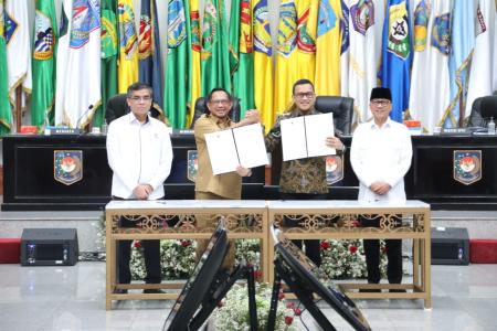 Mendagri Teken Nota Kesepahaman dan Su