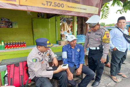  BERSAMA DISHUB SATLANTAS LAKUKAN 