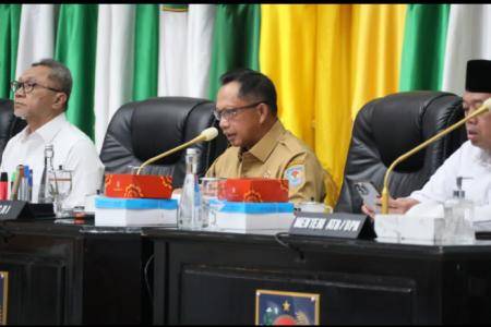 DUKUNG SWASEMBADA PANGAN, MENDAGRI