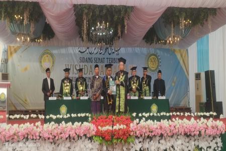 GELAR WISUDA KE-IV STAI DUBA SEBAN