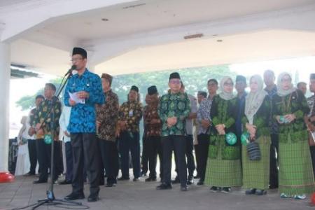 Sekda Lebak Lepas Pawai Tahrib Ramadha