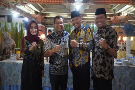 WALI KOTA DAN WAKIL WALI KOTA TEGA
