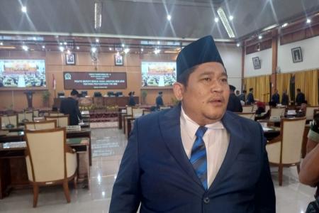 RAPAT PARIPURNA DPRD KABUPATEN DEMAK K