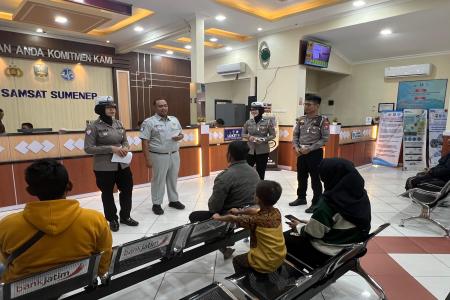 Lewat Samsat Kasat Lantas Polres Sumen