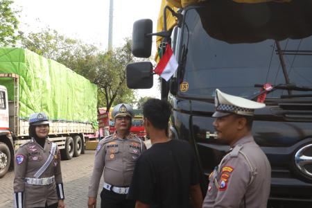 TANAMKAN CINTA TANAH AIR POLRES PE