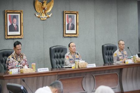 Polri dan Bulog Gerak Cepat Stabilkan 
