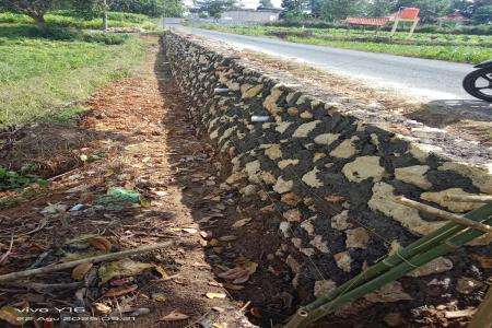 Salah Satu Kades di Kecamatan Manding Diduga Alergi Wartawan Pembangun