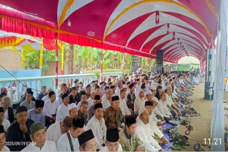 Maulid Akbar di Masjid Jami Al Makmur 